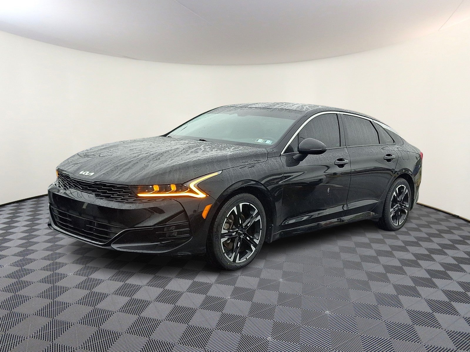 2024 Kia K5 GT-Line