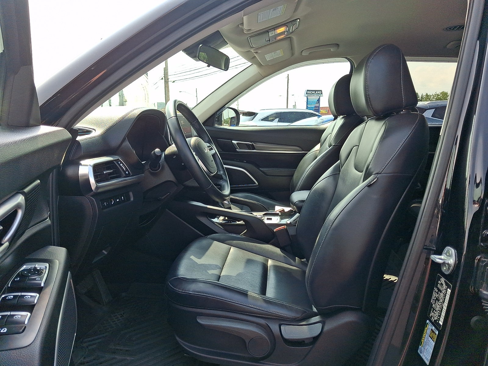2022 Kia Telluride LX