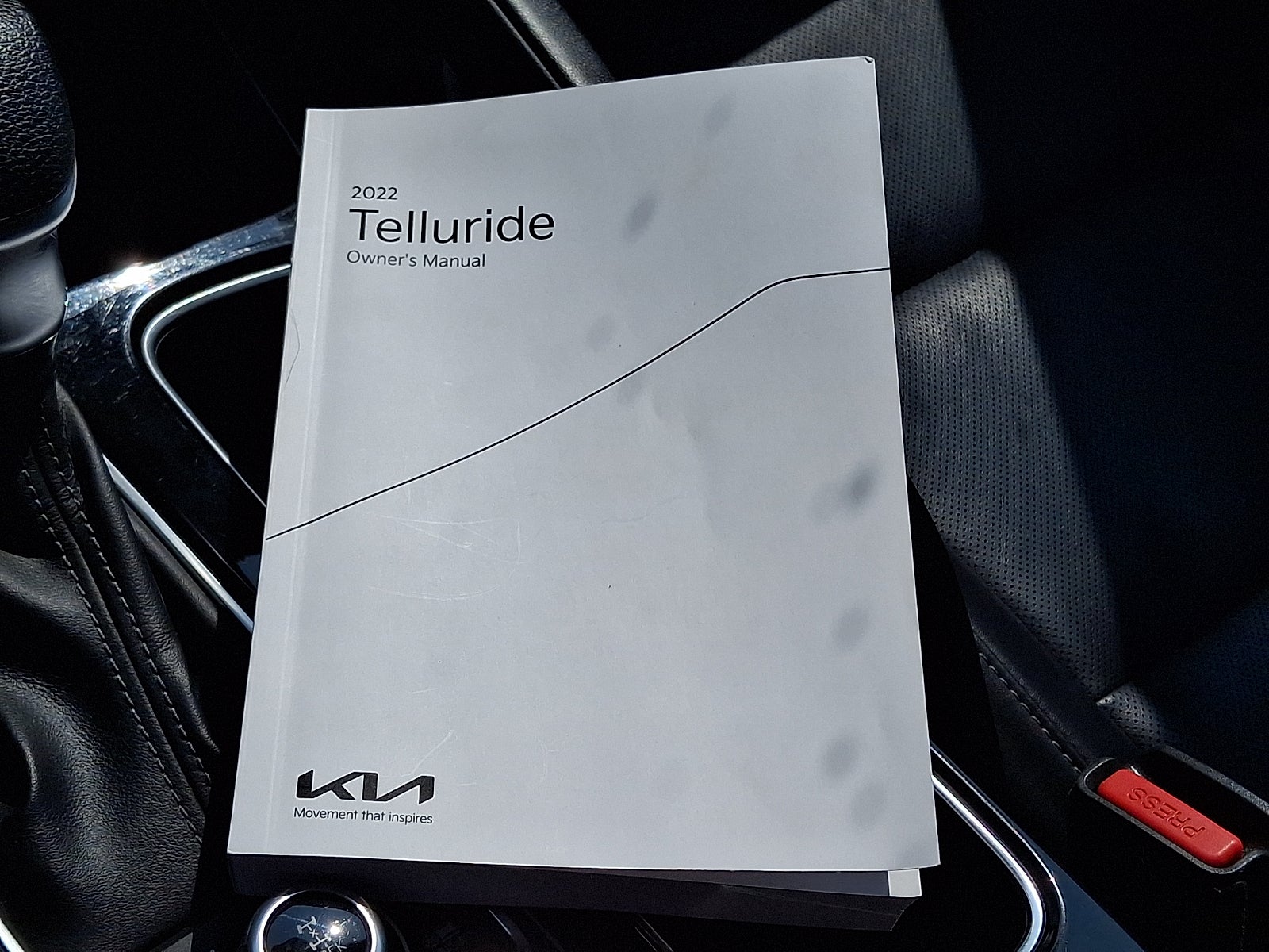 2022 Kia Telluride LX