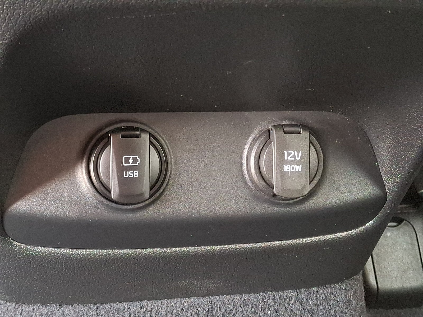 2020 Kia Sorento 3.3L LX
