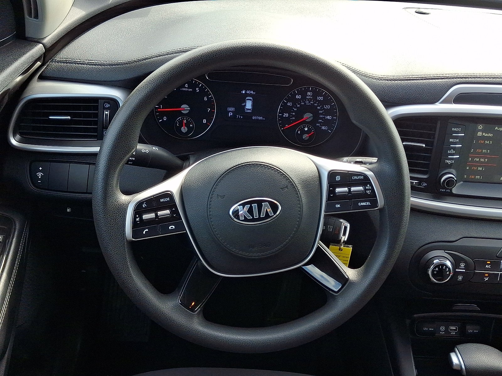 2020 Kia Sorento 3.3L LX