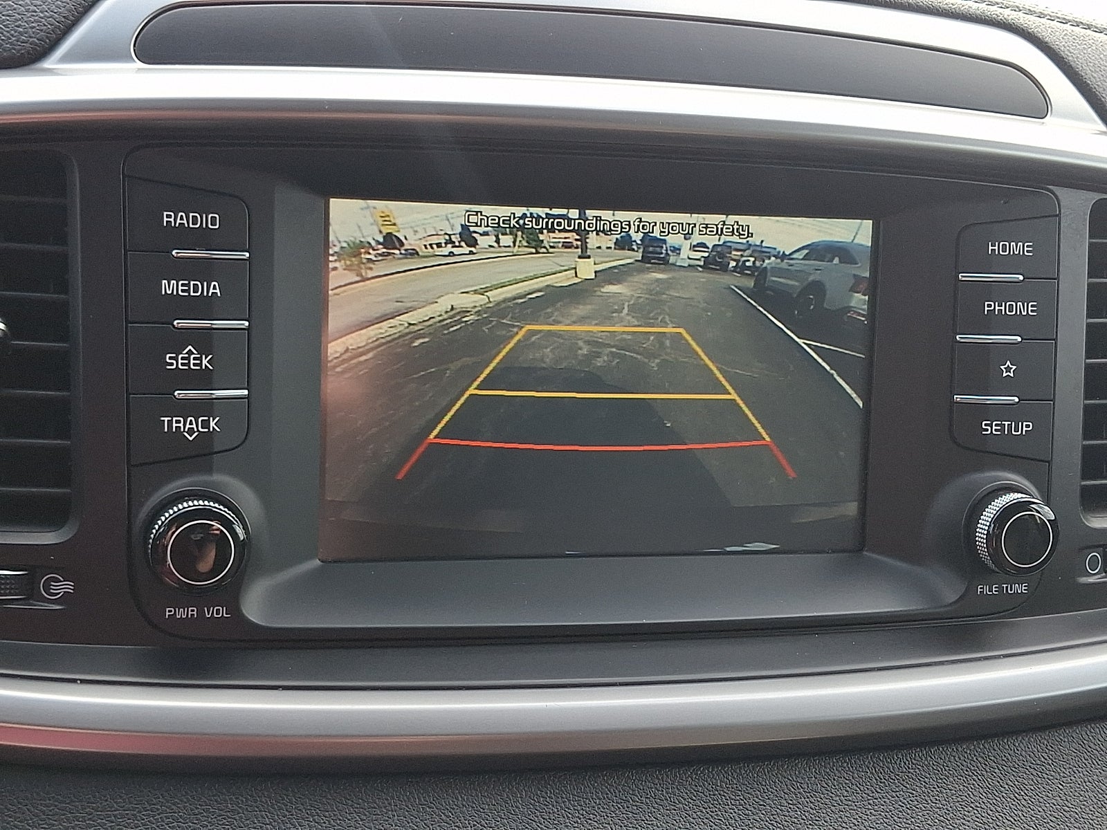 2020 Kia Sorento 3.3L LX