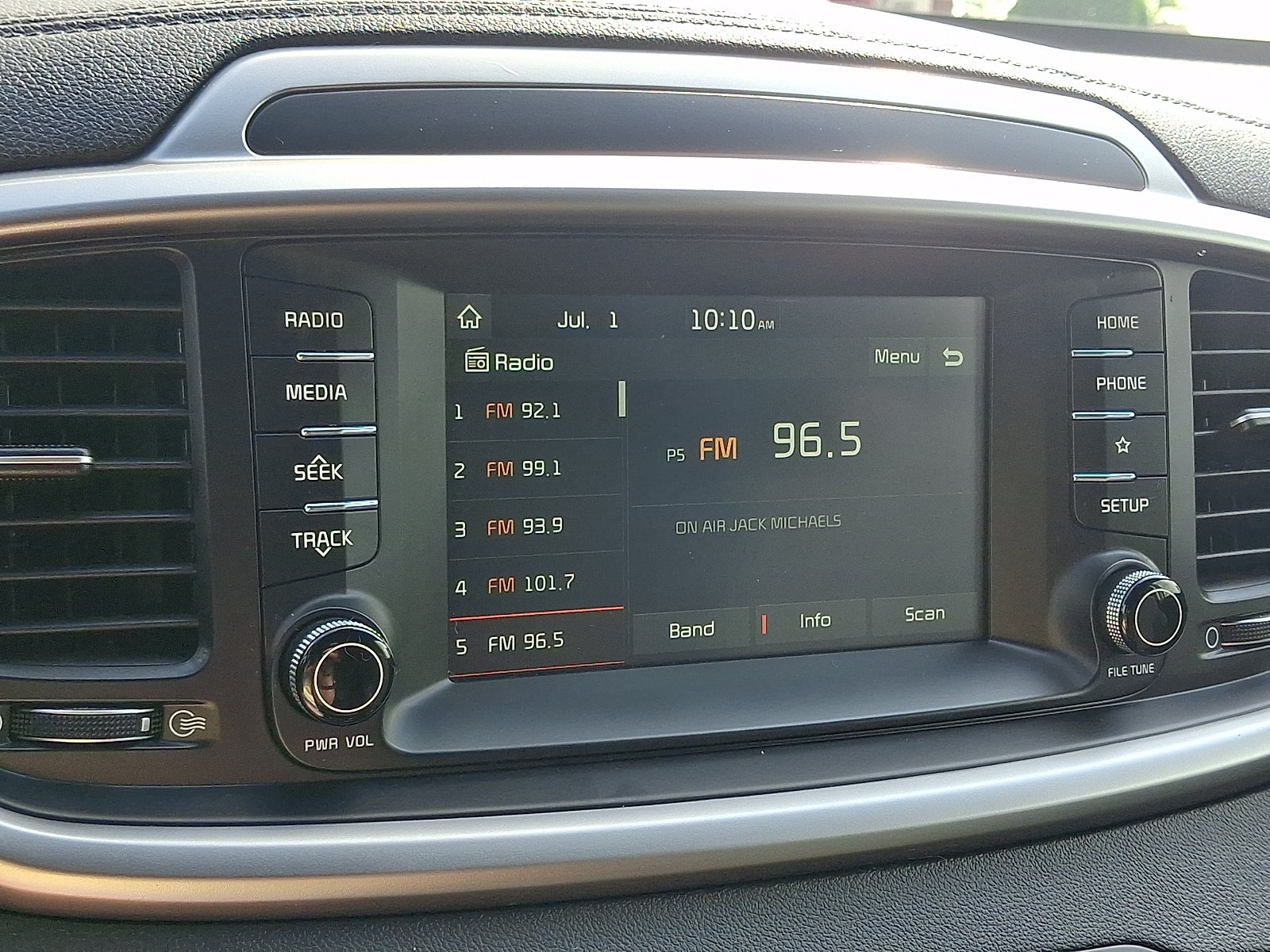 2019 Kia Sorento 3.3L LX