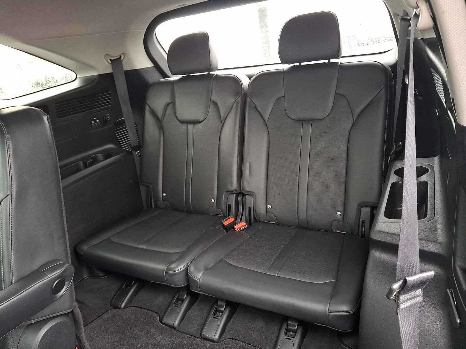 2025 Kia Sorento X-Line EX