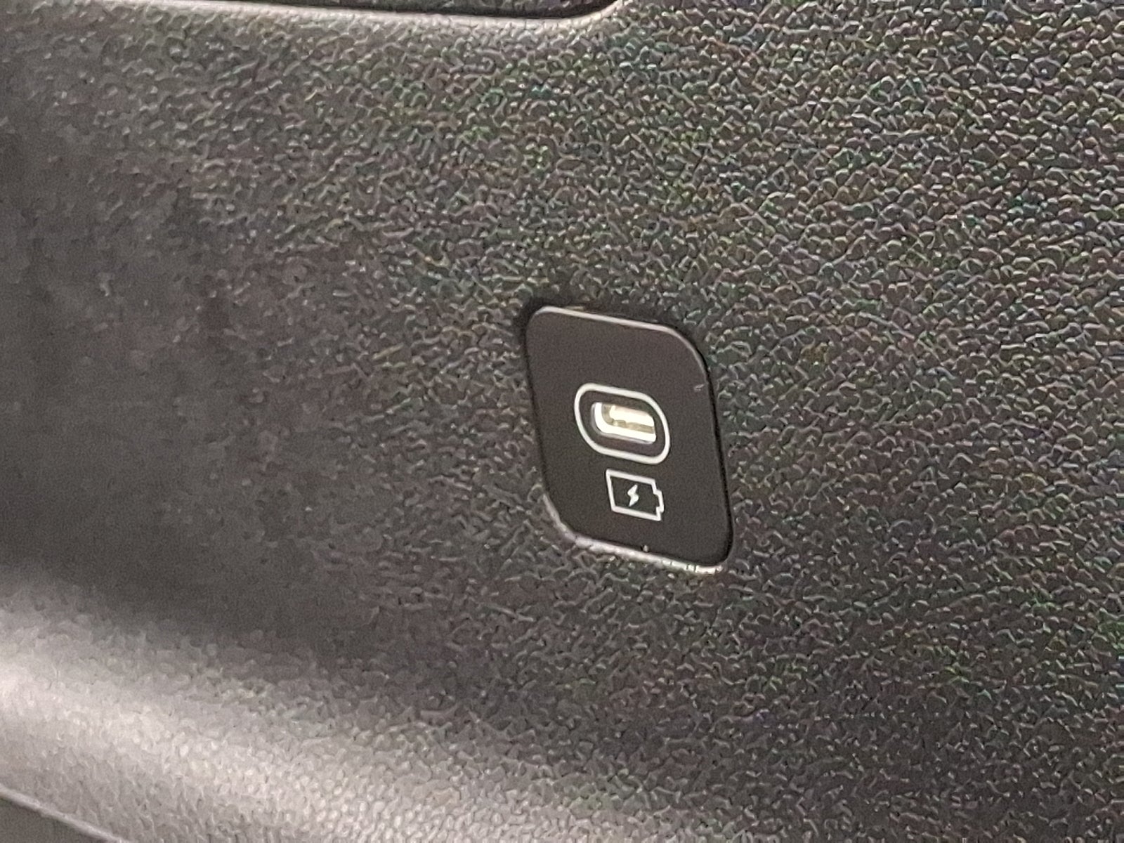 2025 Kia Sorento X-Line EX