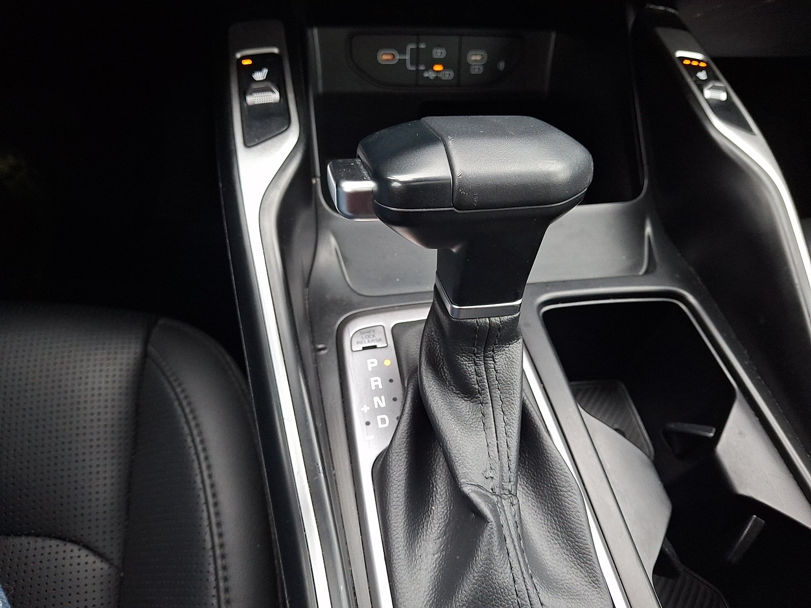 2025 Kia Sorento X-Line EX