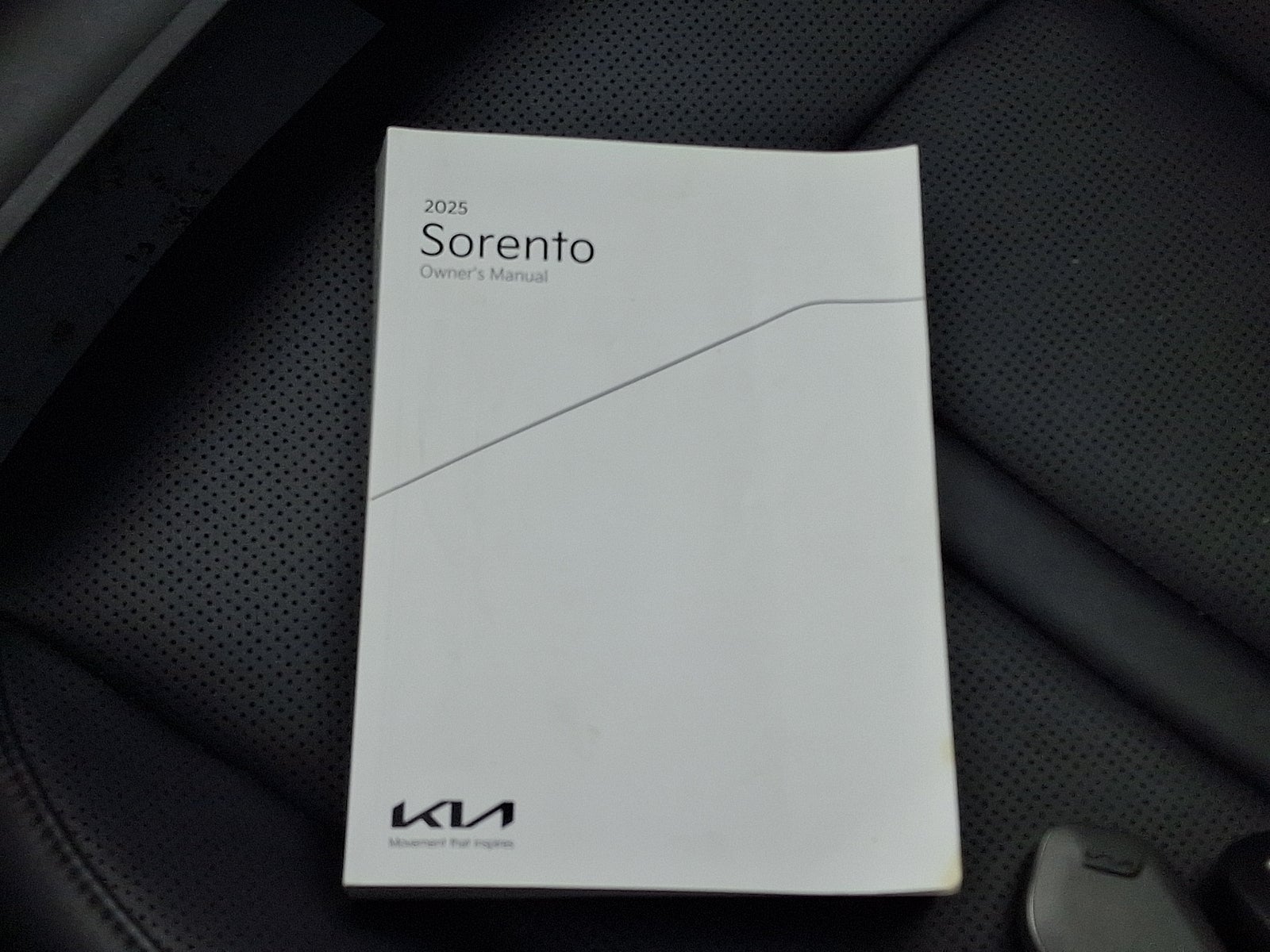 2025 Kia Sorento X-Line EX