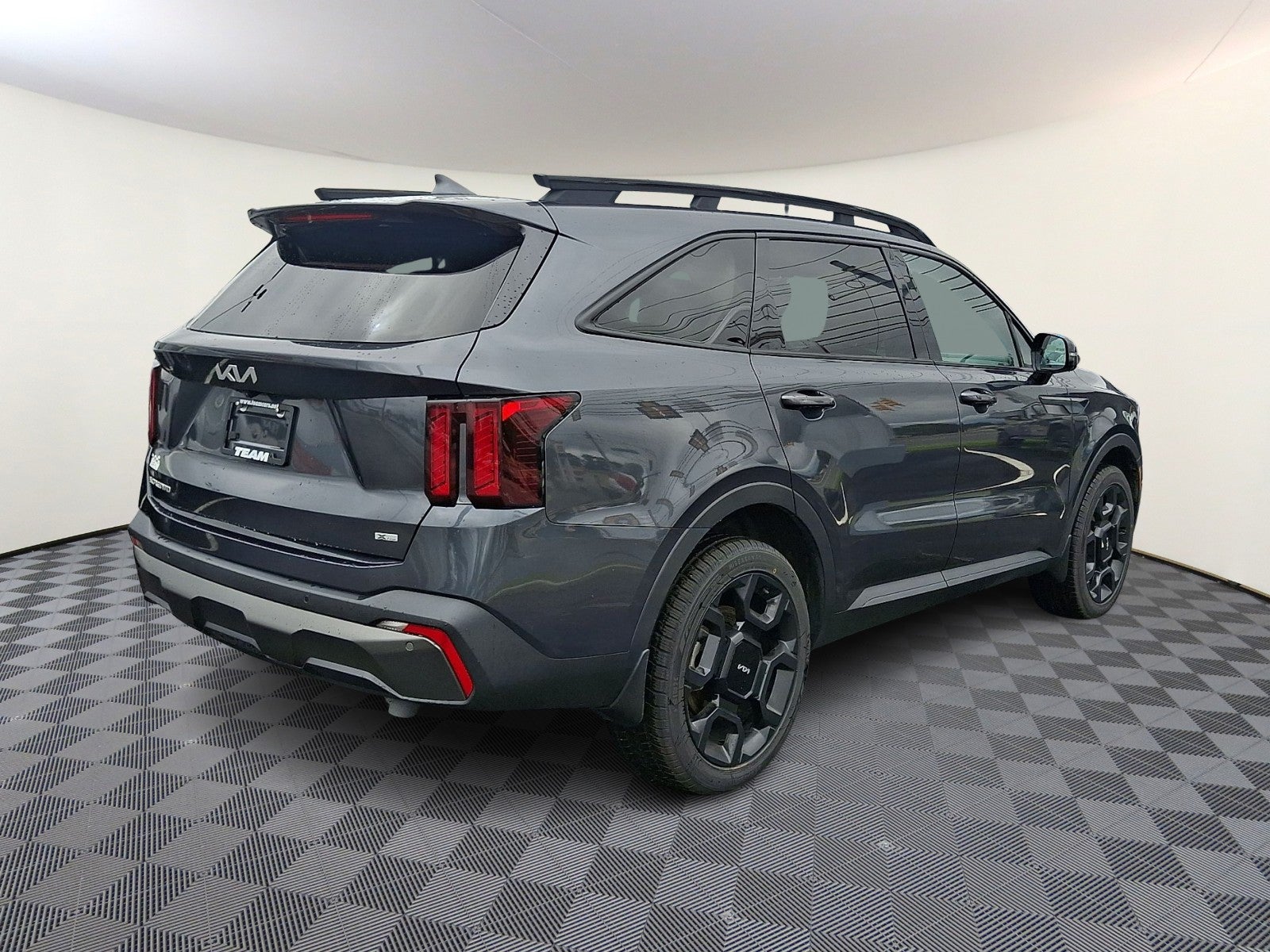 2024 Kia Sorento X-Line EX