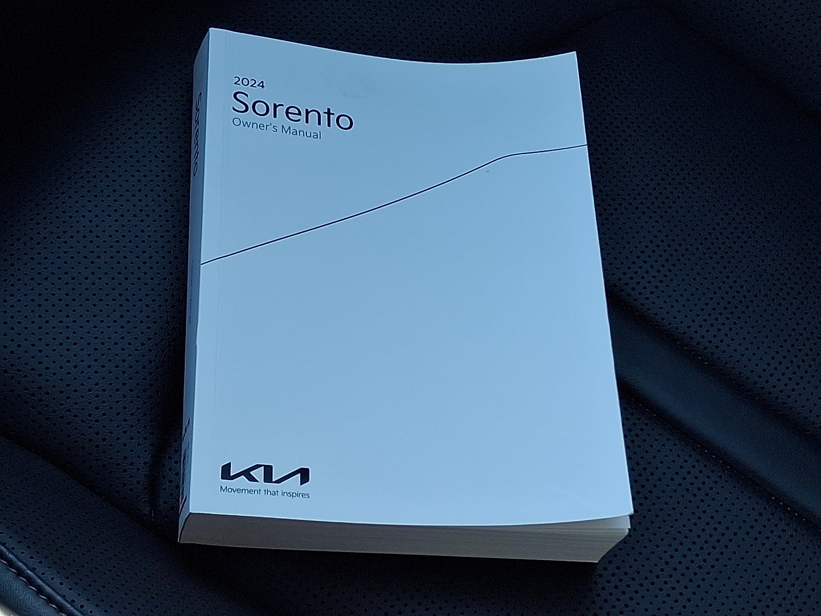2024 Kia Sorento S