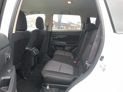 2019 Mitsubishi Outlander ES