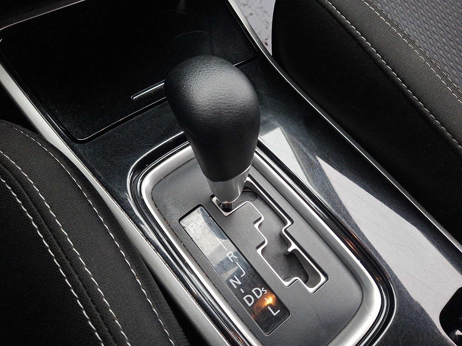 2019 Mitsubishi Outlander ES