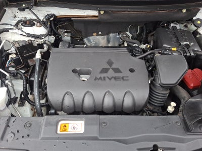 2019 Mitsubishi Outlander ES