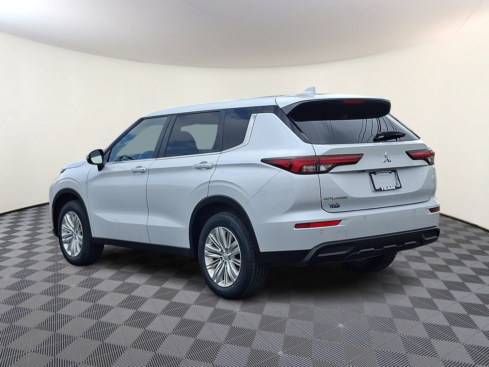 2022 Mitsubishi Outlander ES 2.5 2WD