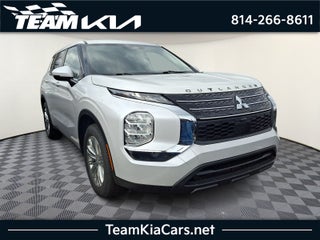 2022 Mitsubishi Outlander ES 2.5 2WD