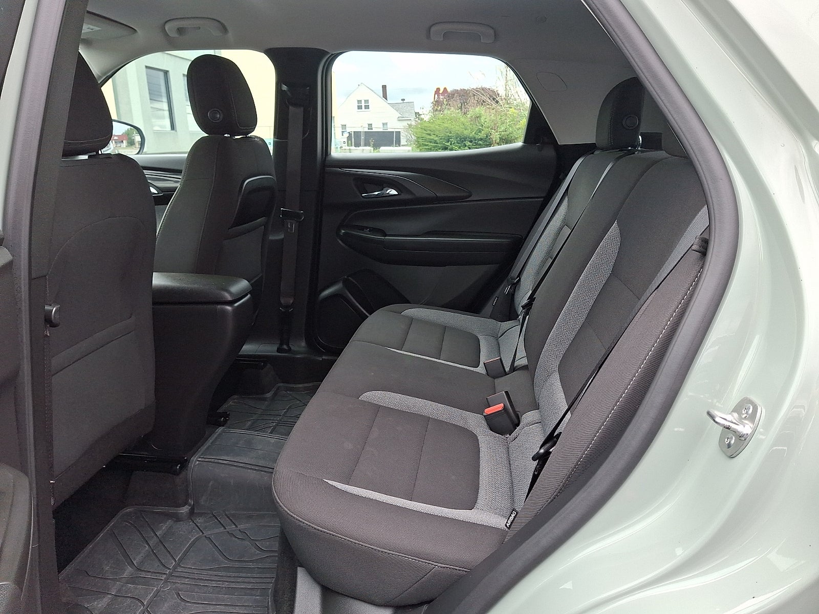 2025 Chevrolet Trailblazer AWD LS