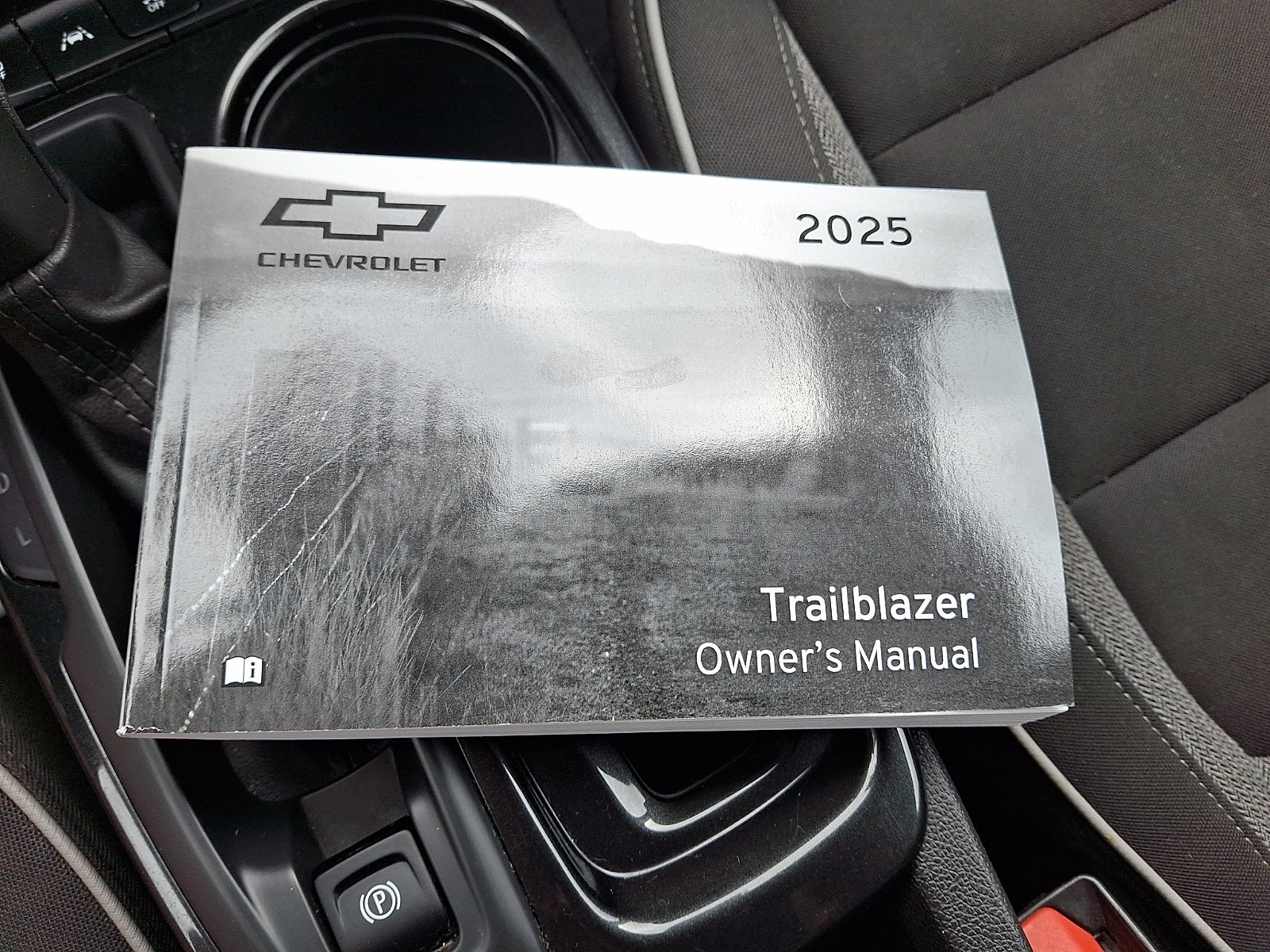 2025 Chevrolet Trailblazer AWD LS
