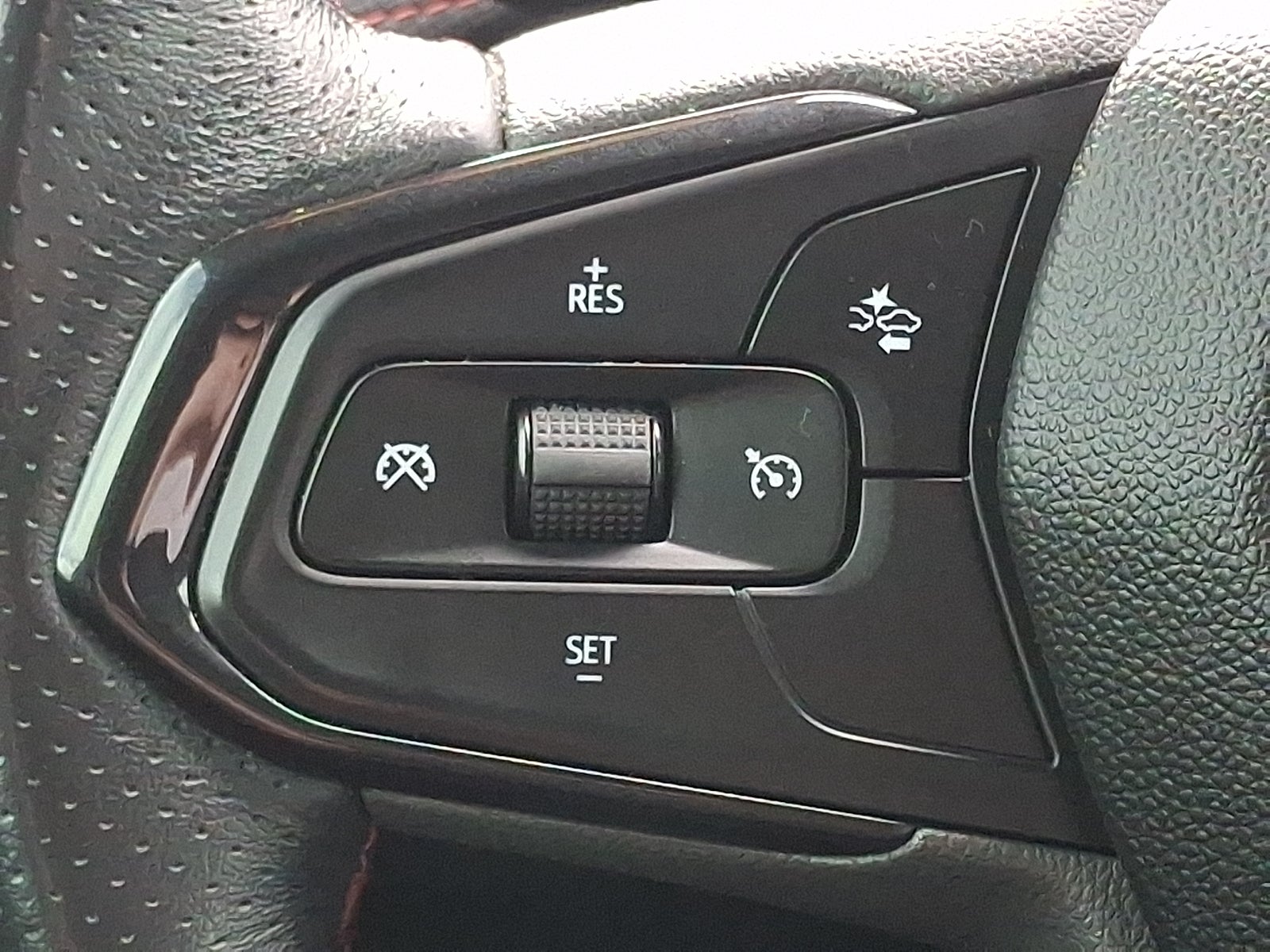 2021 Chevrolet Trailblazer FWD RS