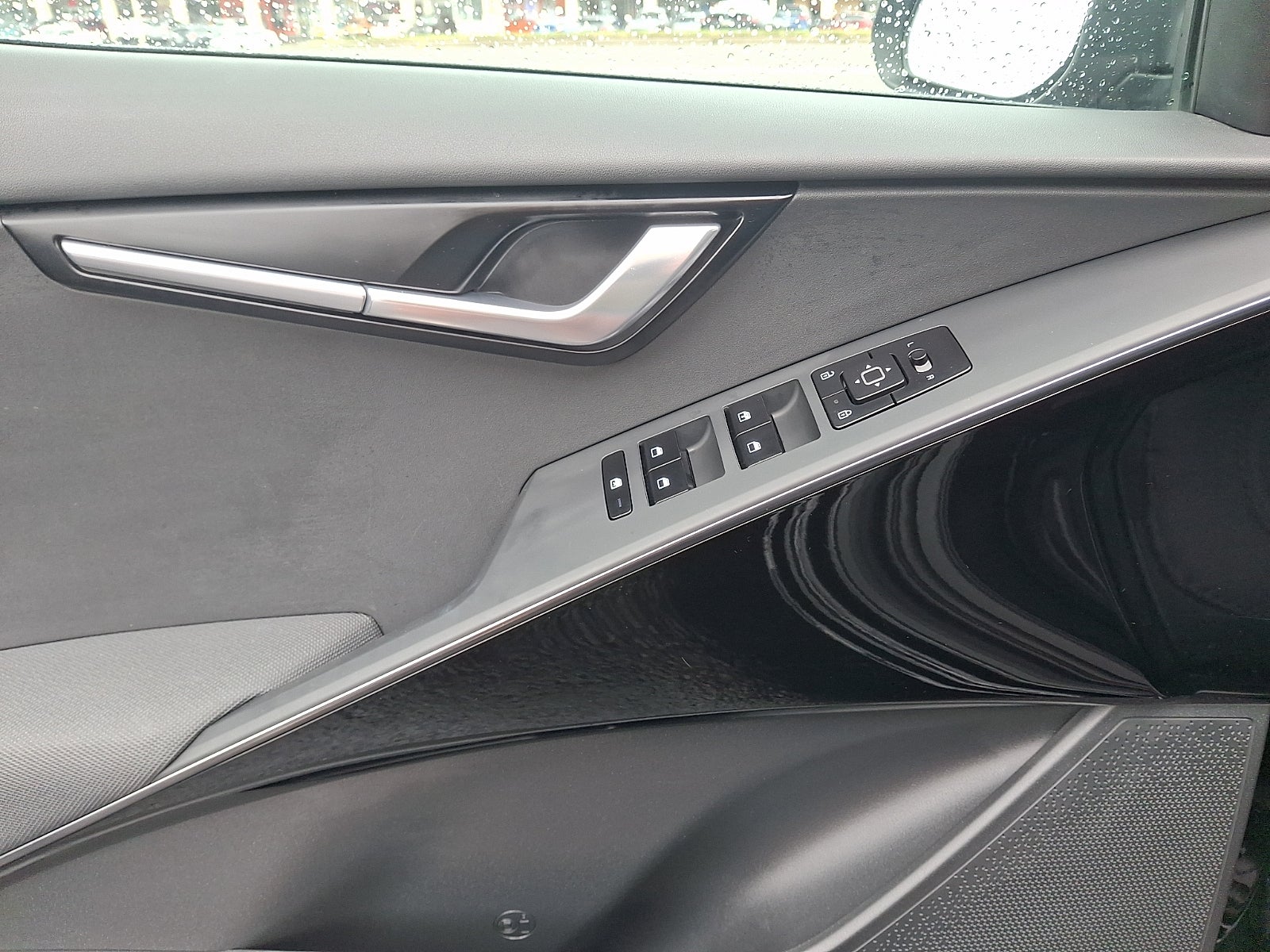 2023 Kia Niro EX