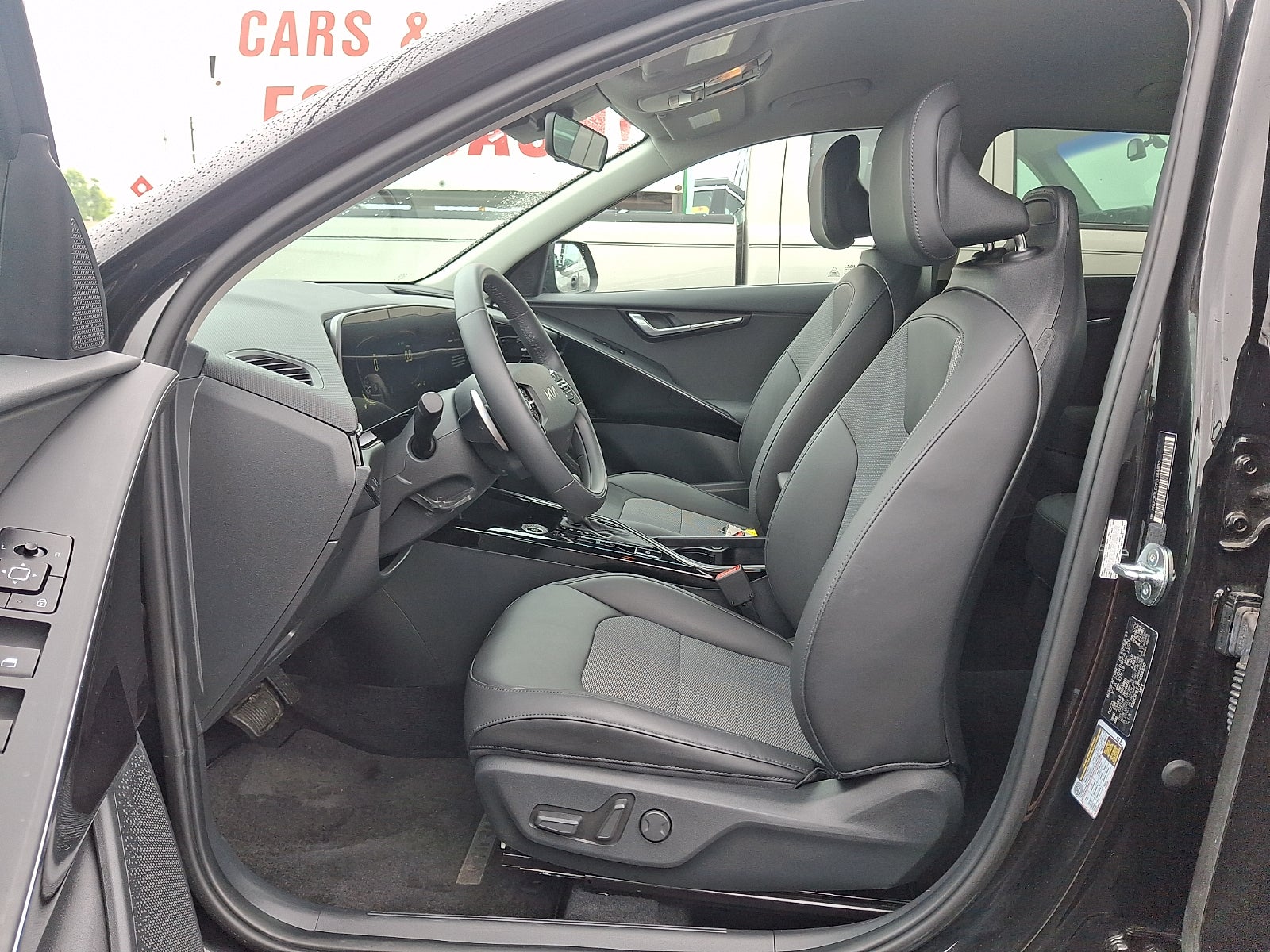 2023 Kia Niro EX