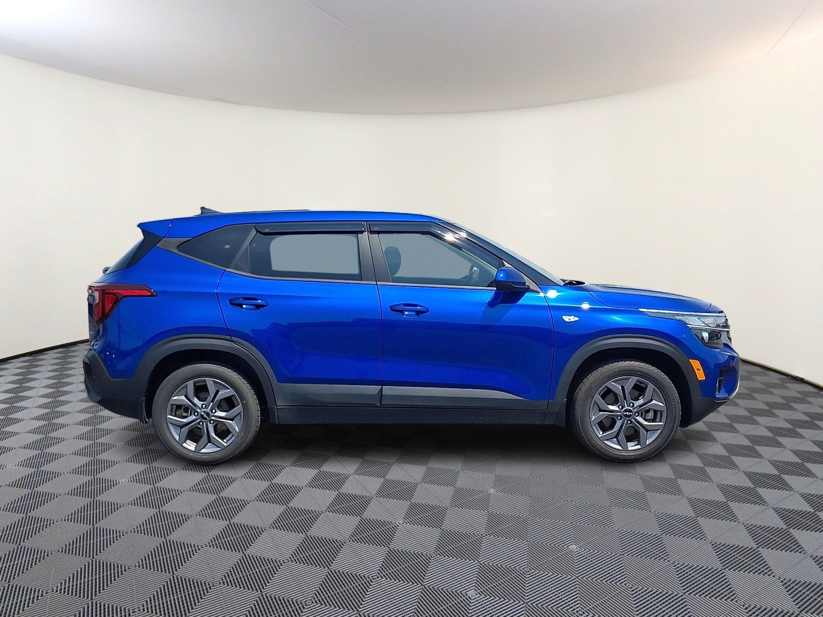 2024 Kia Seltos LX