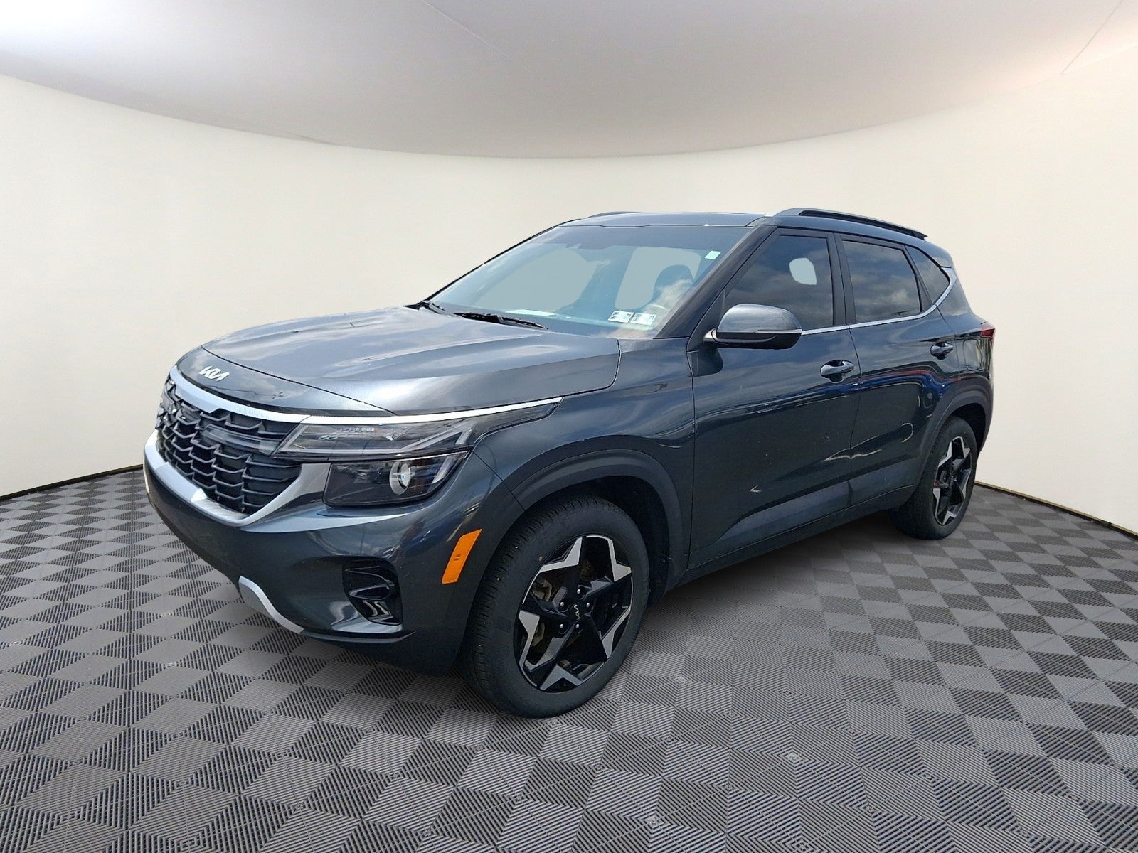 2024 Kia Seltos EX