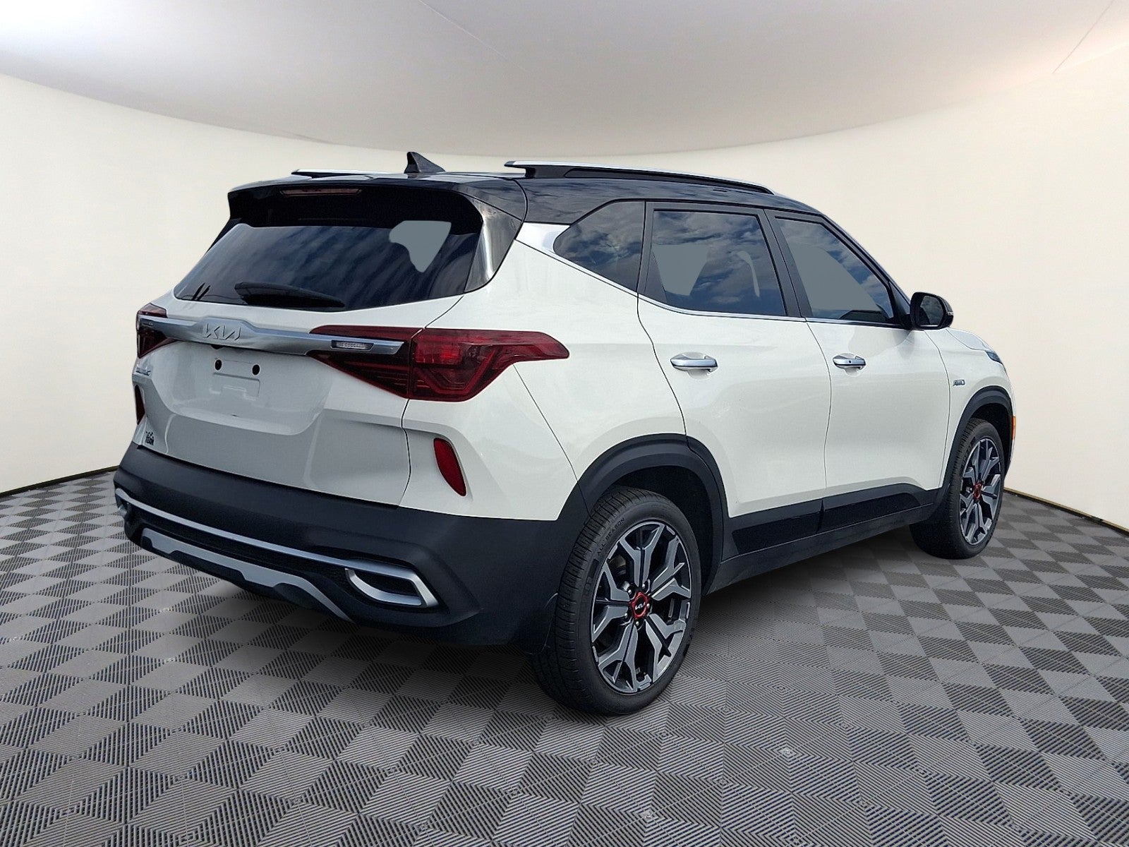 2022 Kia Seltos SX Turbo