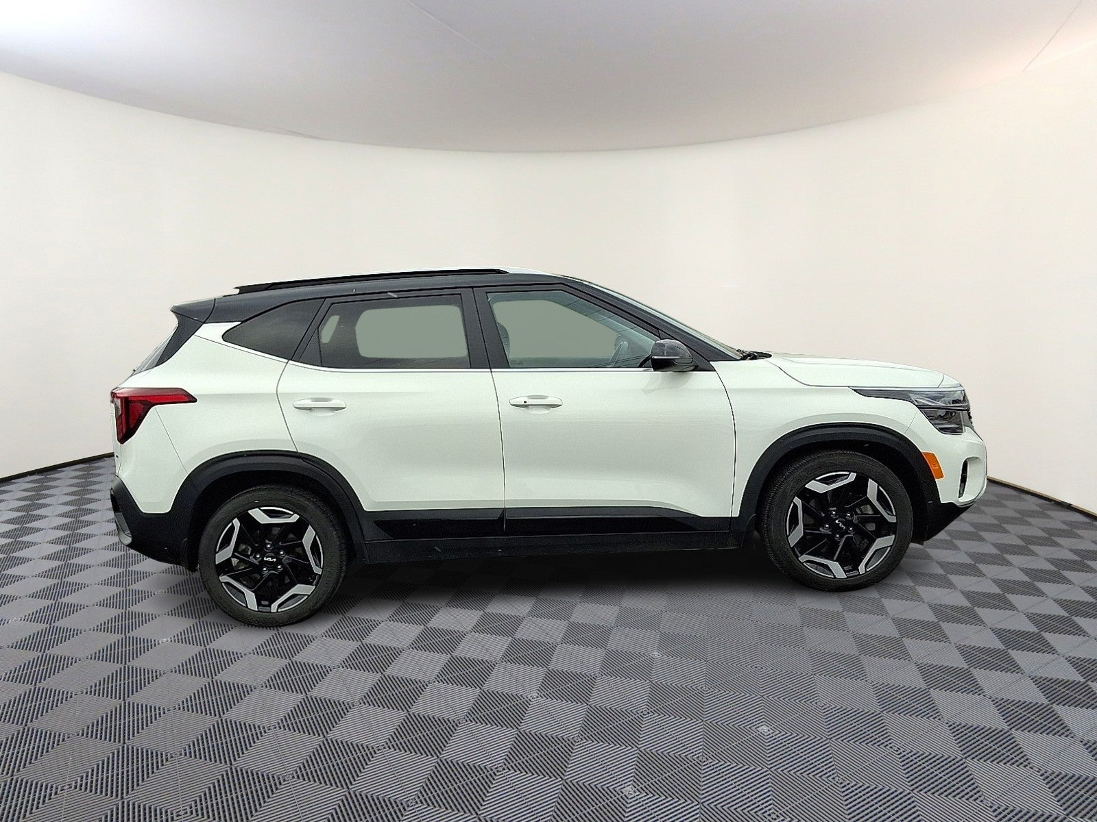 2024 Kia Seltos SX Turbo