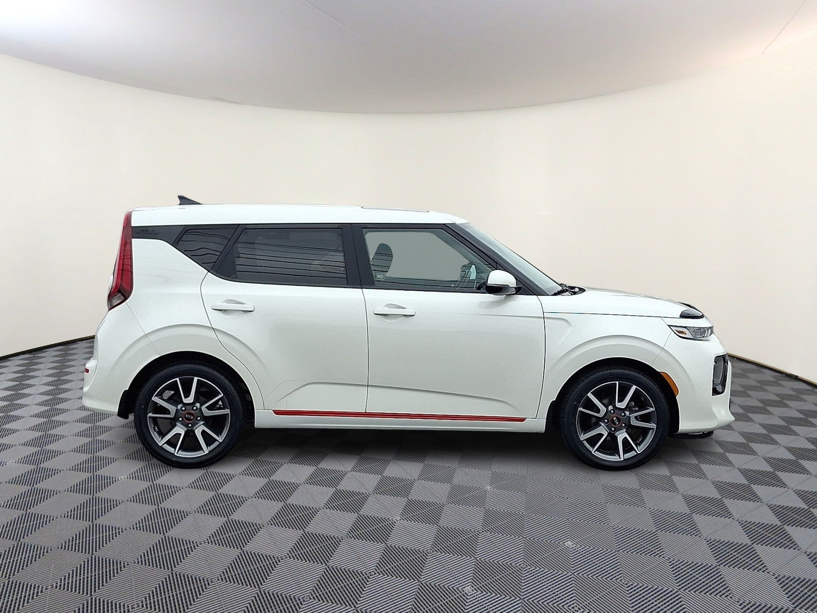2021 Kia Soul GT-Line