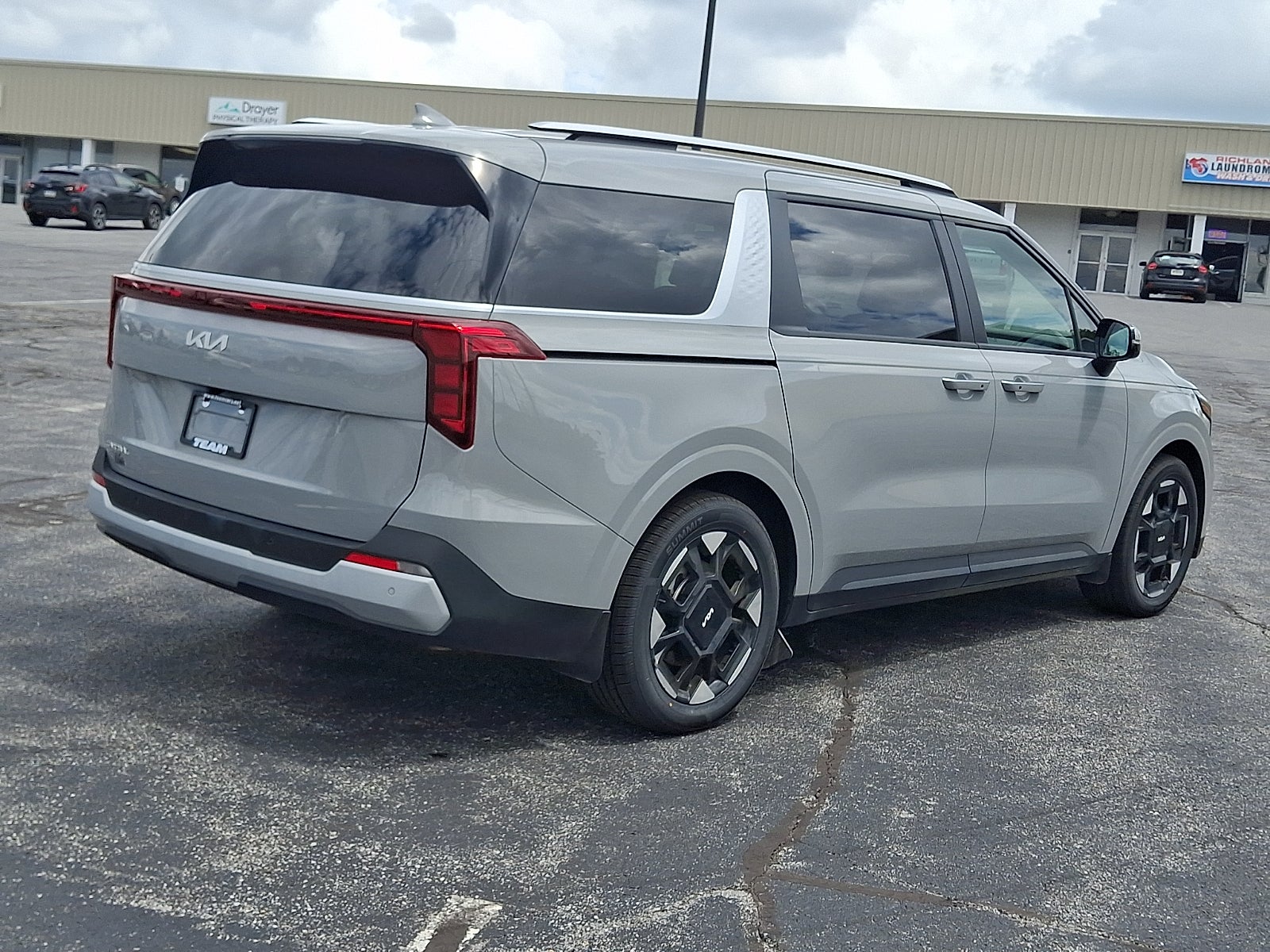 2025 Kia Carnival MPV EX