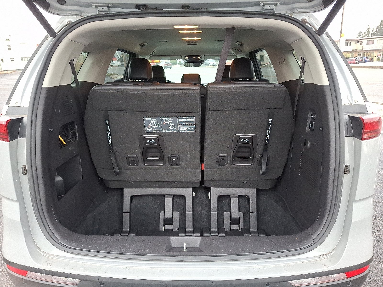 2022 Kia Carnival MPV SX