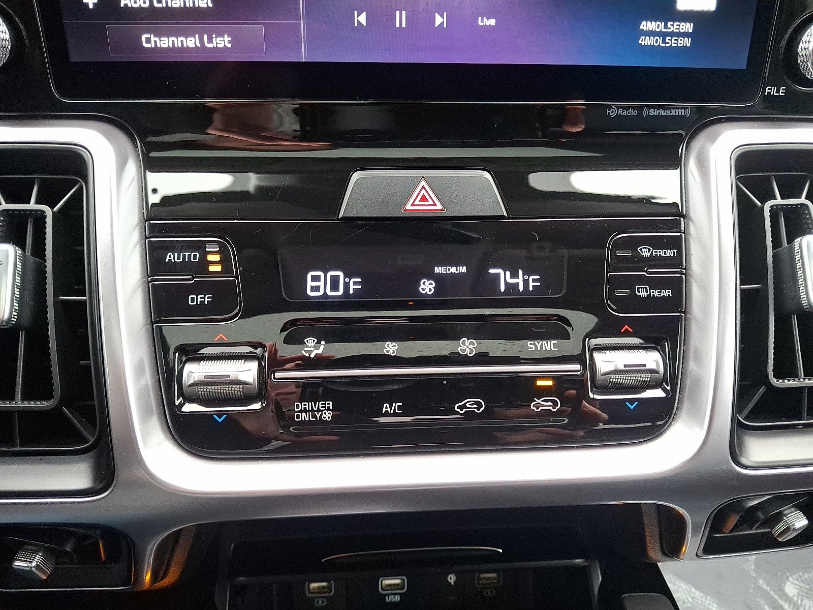 2023 Kia Sorento Hybrid EX