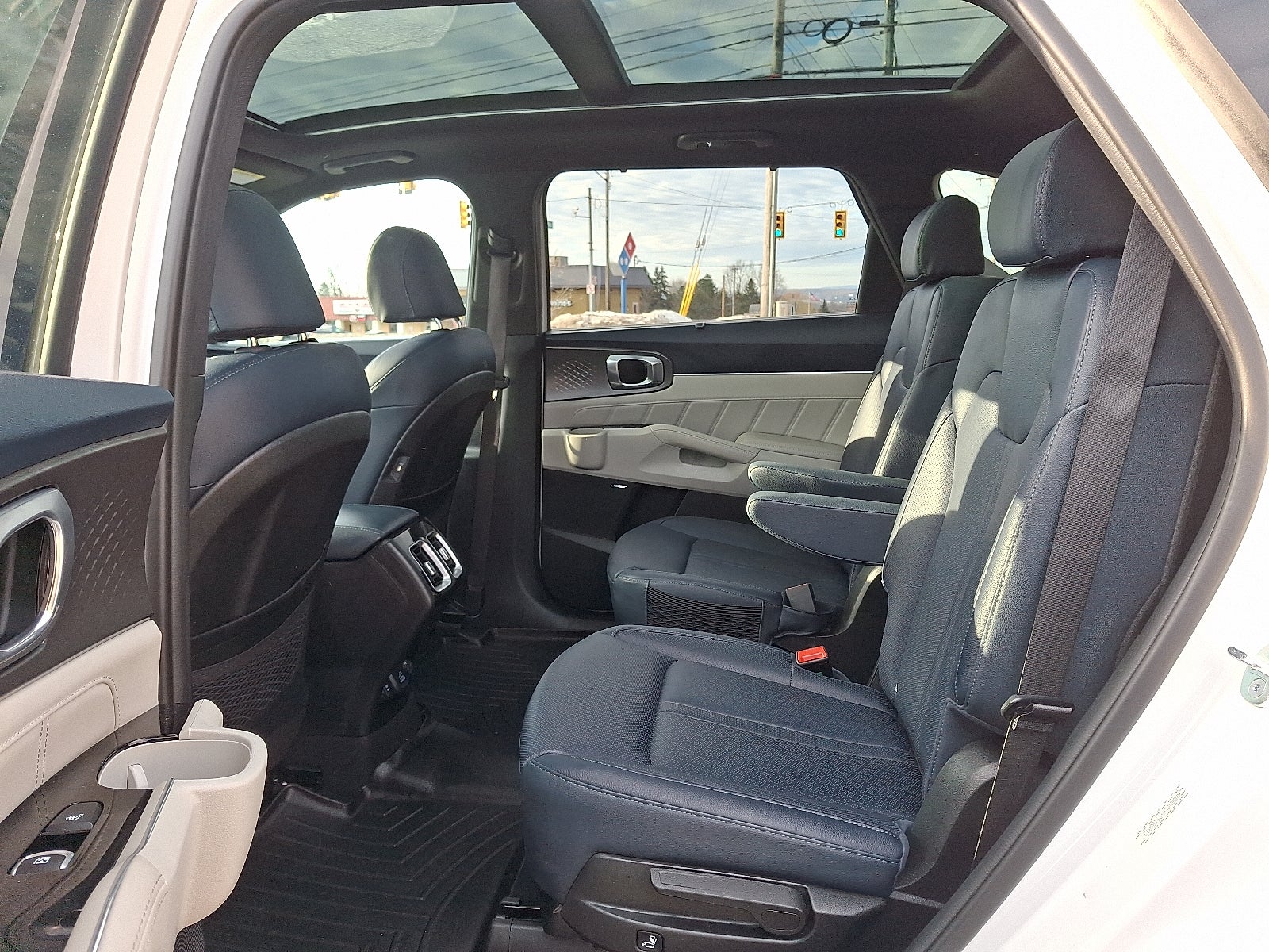 2023 Kia Sorento Plug-In Hybrid SX Prestige