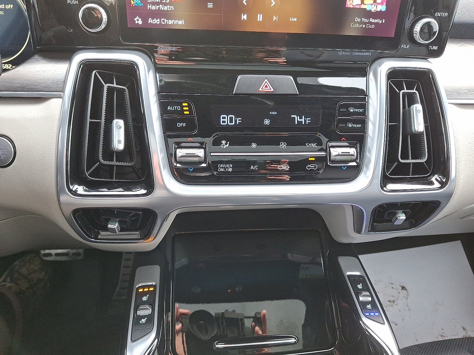 2023 Kia Sorento Plug-In Hybrid SX Prestige