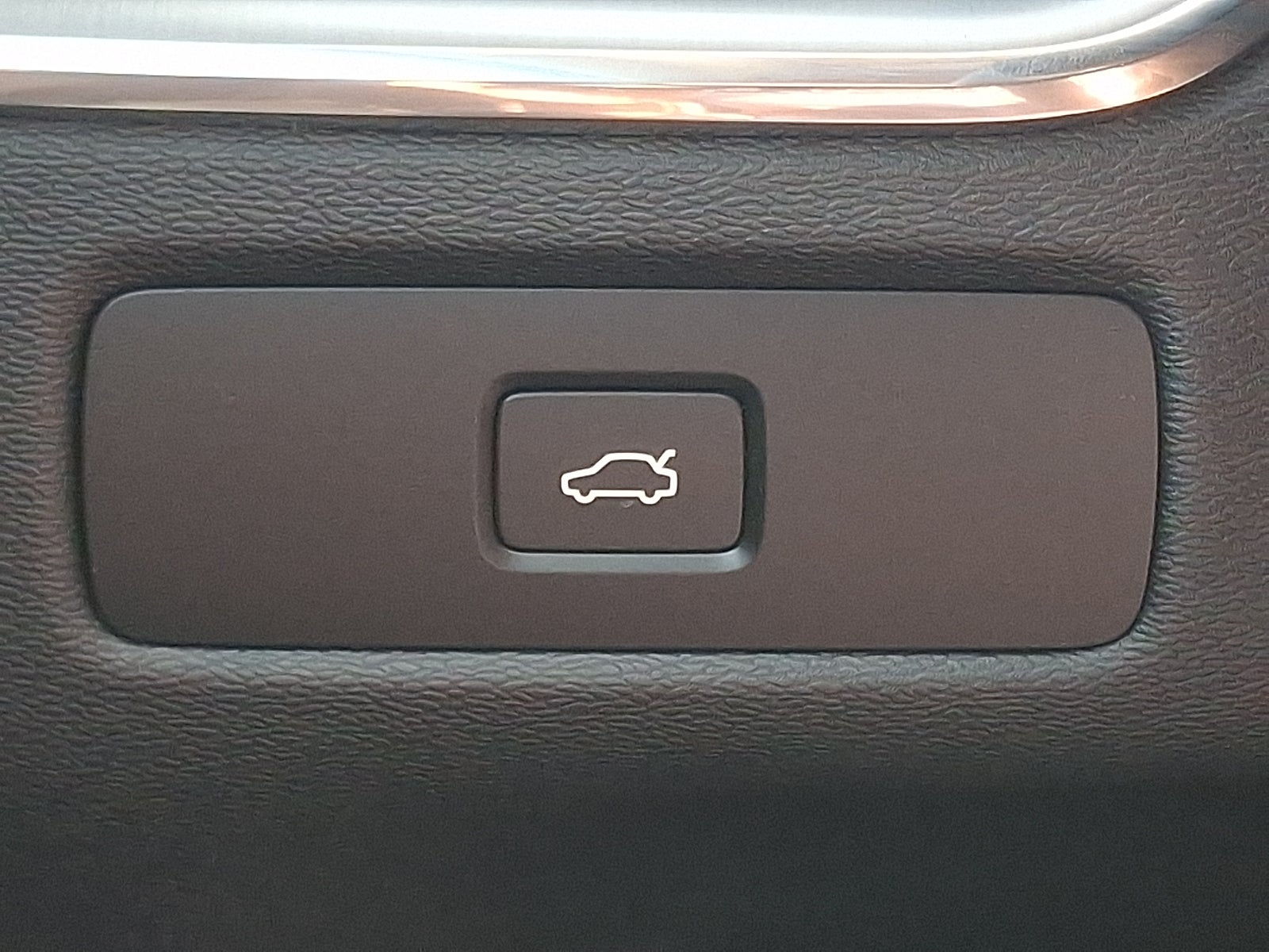 2023 Volvo XC60 B5 Core