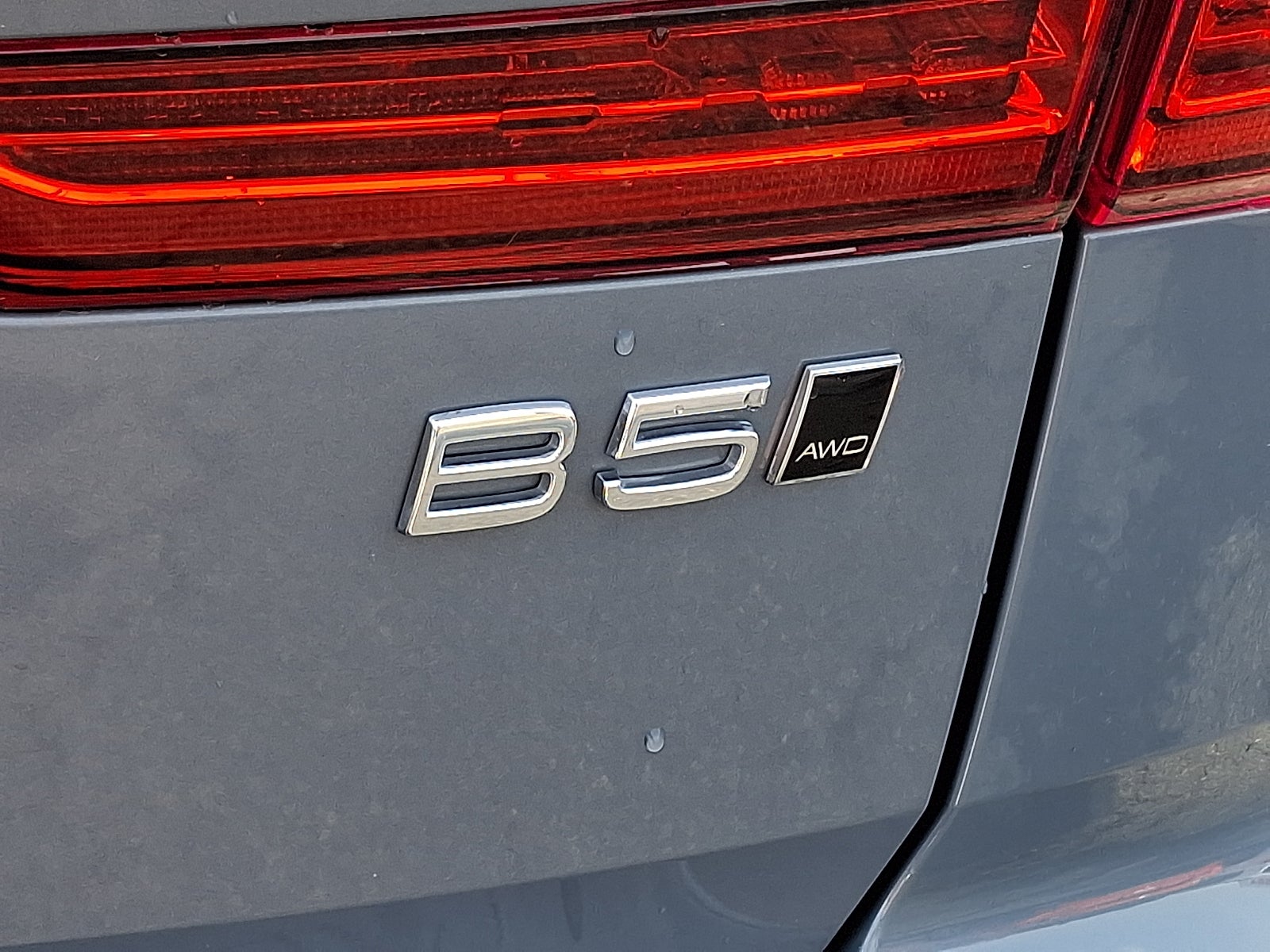 2023 Volvo XC60 B5 Core