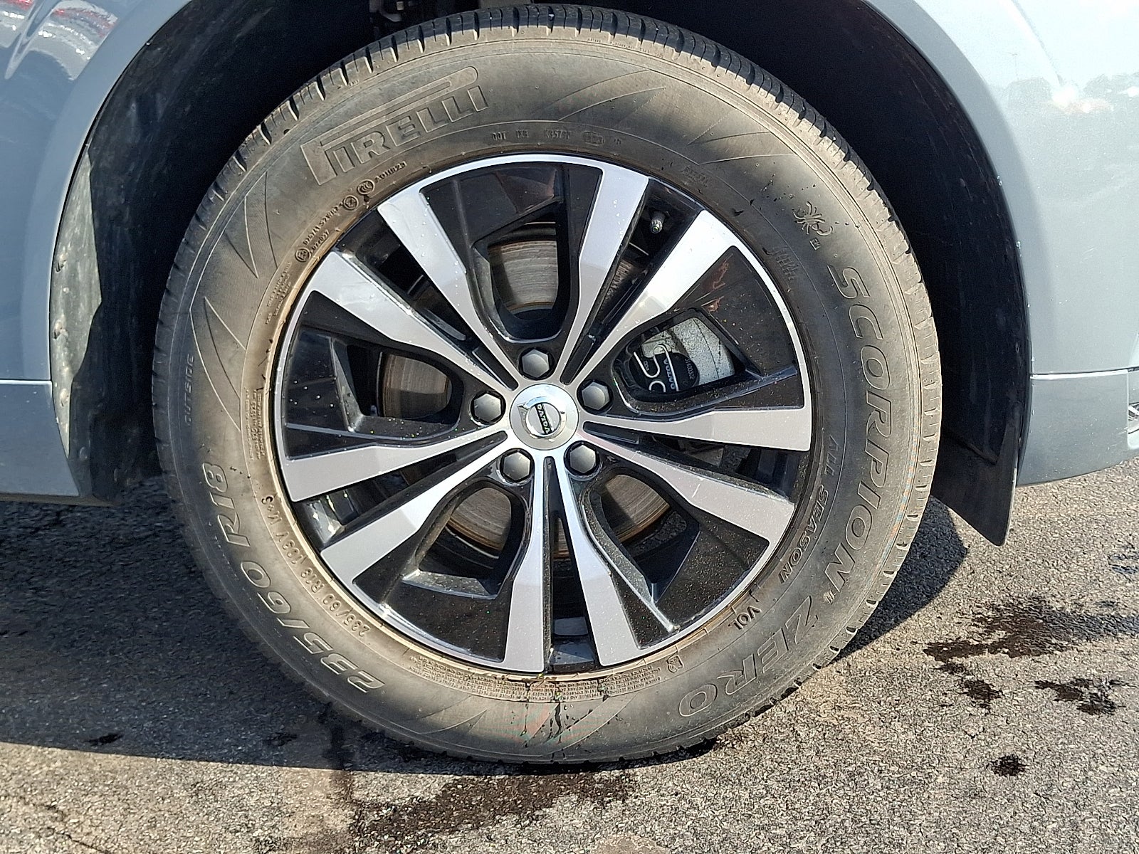 2023 Volvo XC60 B5 Core